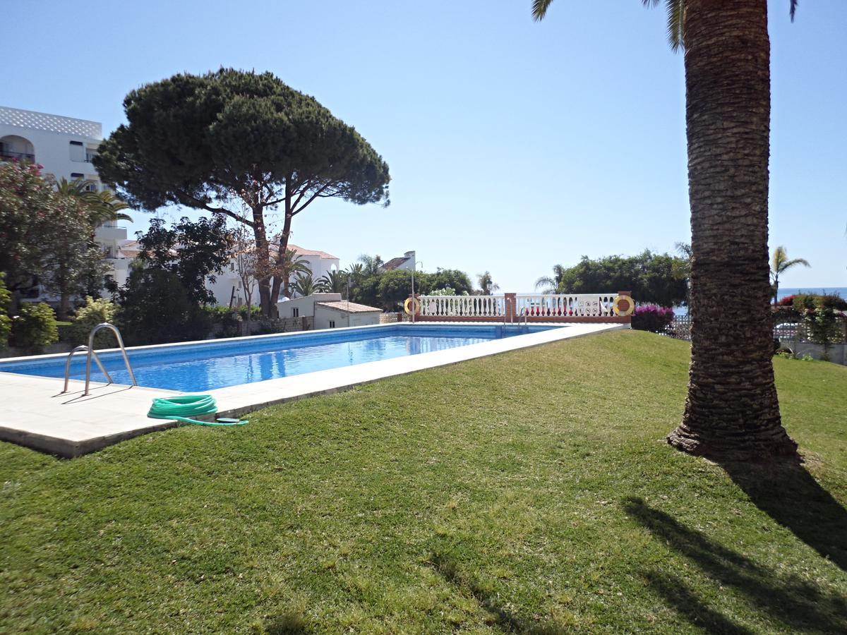 Carabeo I 18 Menyber Apartment Nerja Exterior photo